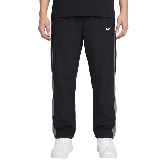 Schwarze Nike Trackpants (L)