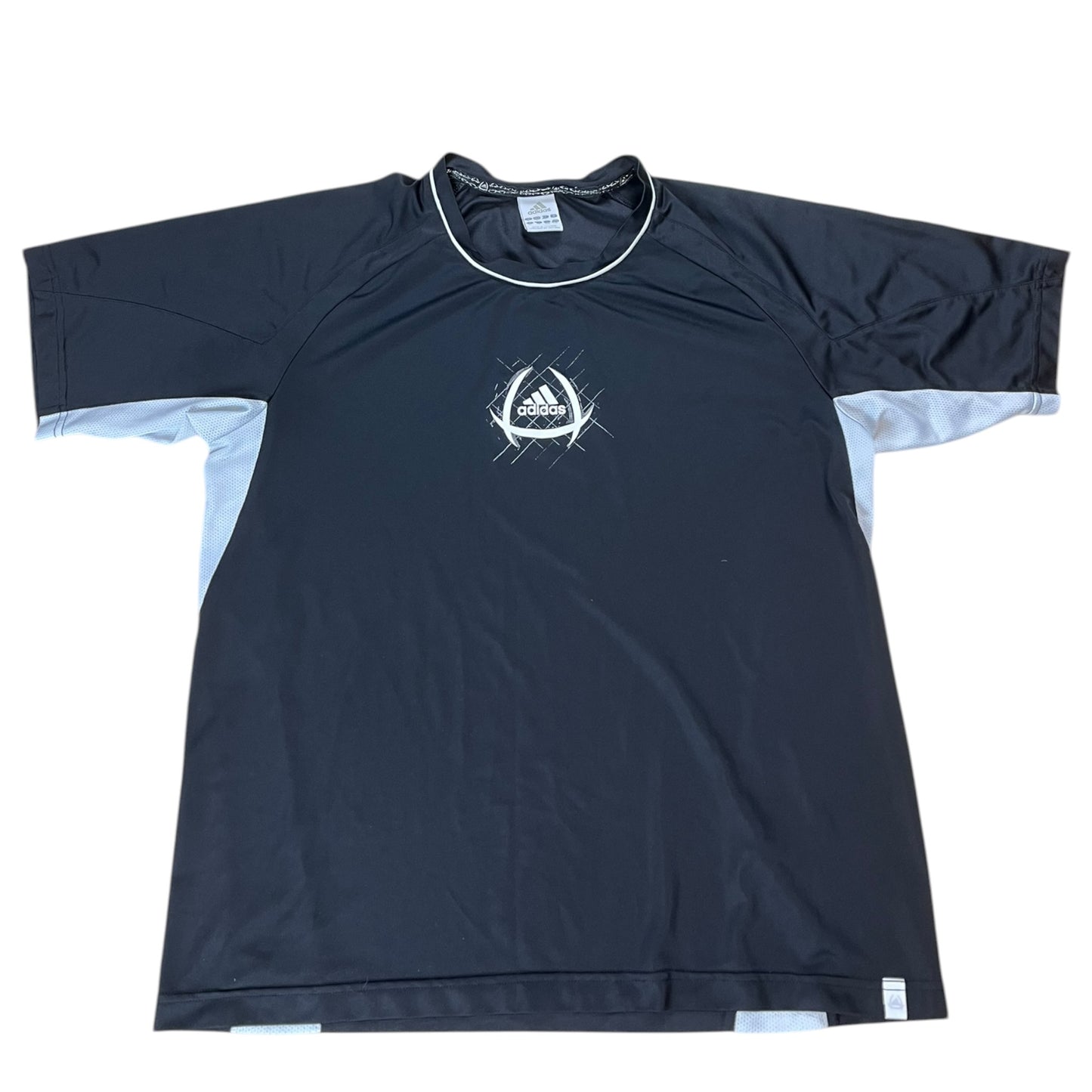 Adidas Shirt (M)