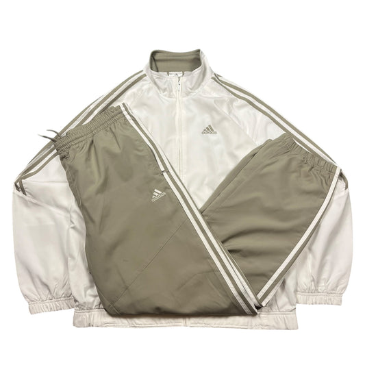 Adidas Trainingsanzug (XL)