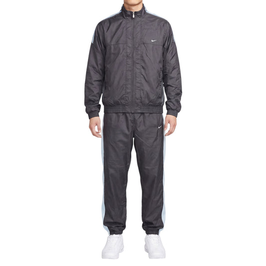 Nike Trainingsanzug (L)